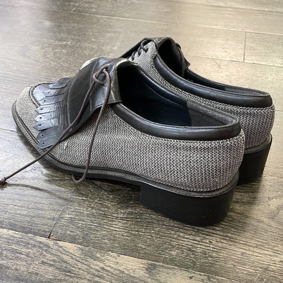 Loafer - Picture 2 of 3